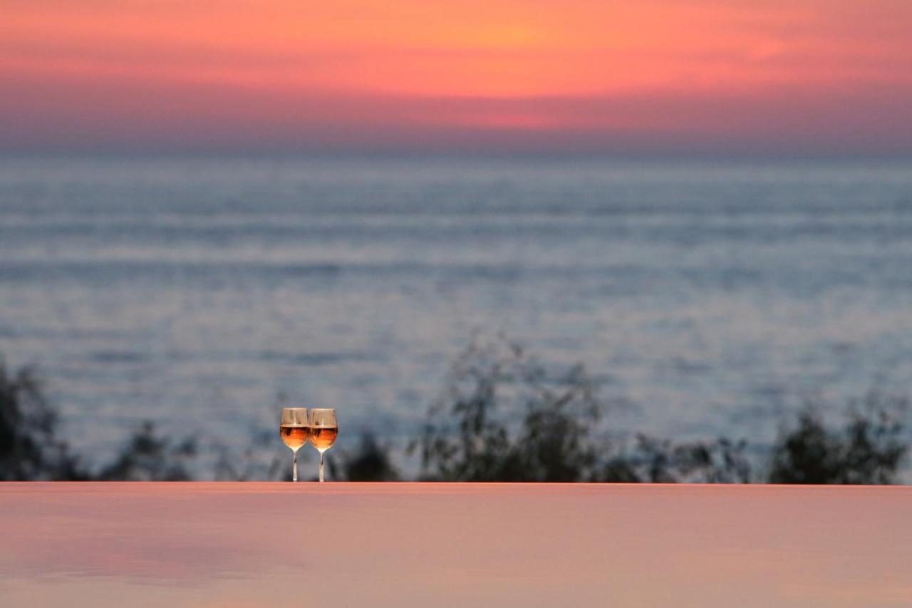 Capro - Milos Bay Villas Айос-Никитас Экстерьер фото